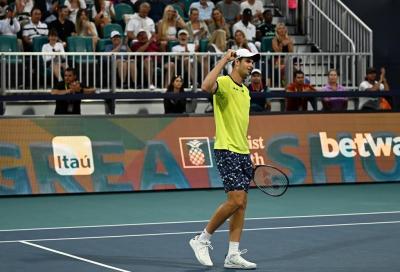 Masters 1000 Miami, Hurkacz salva il primato di Djokovic: Medvedev ko