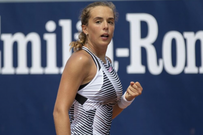 WTA 250 Ningbo, debutto ok per Bronzetti: battuta Teichmann