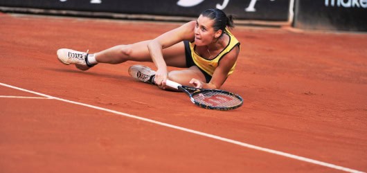 Flavia nel pallone. Disastro Italia