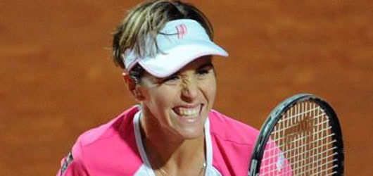 Tiro mancino: Maria Jose in finale