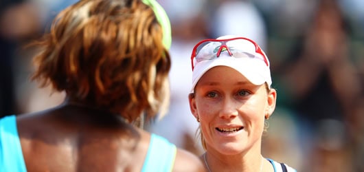 La Stosur manda k.o. Serena