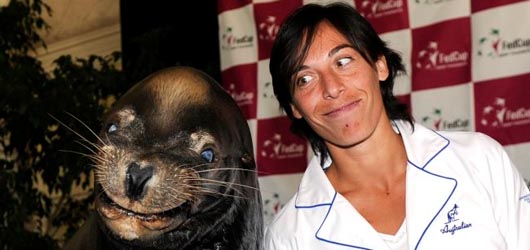 Schiavone da copione: 1-0 Italia