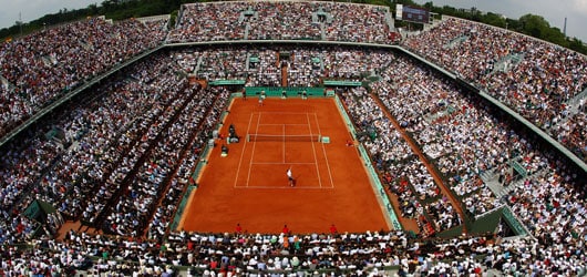 Roland Garros resta a Parigi