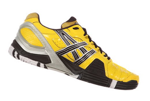 Piedi in giallo… Asics
