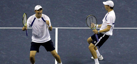 Coppa Davis, i Bryan salvano gli Usa