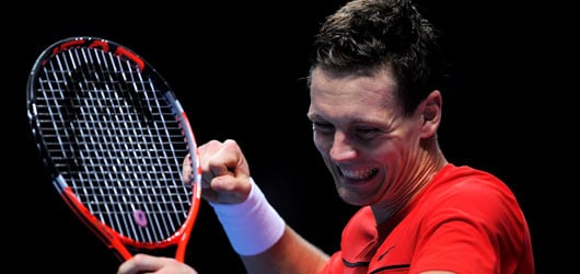 Passa Berdych, Djokovic a casa