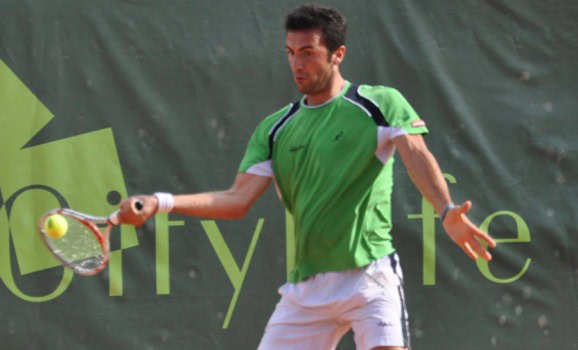 Naso, Hanescu e Robredo ai quarti