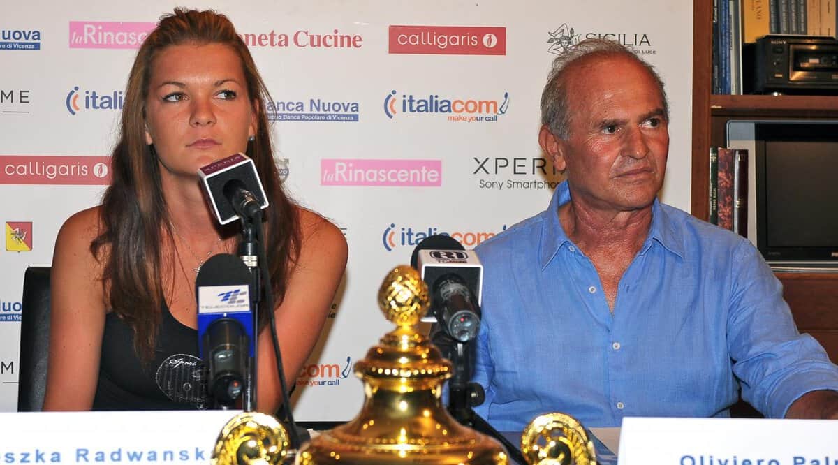 Radwanska: “Mi spiace non poter giocare”
