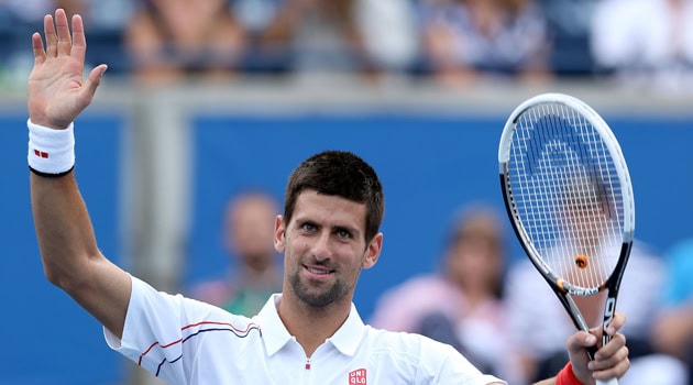 Djokovic vola, Isner ferma Raonic