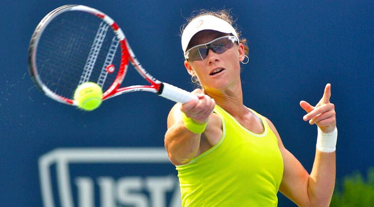 Stosur a mille, poi la pioggia