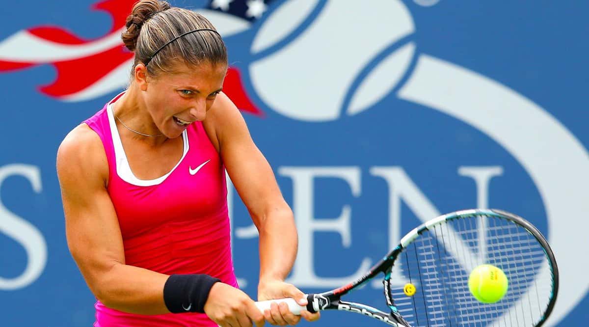 Errani in semifinale, Vinci sconfitta in 2 set