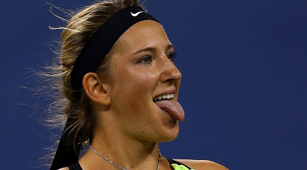 Azarenka e Sharapova volano ai quarti