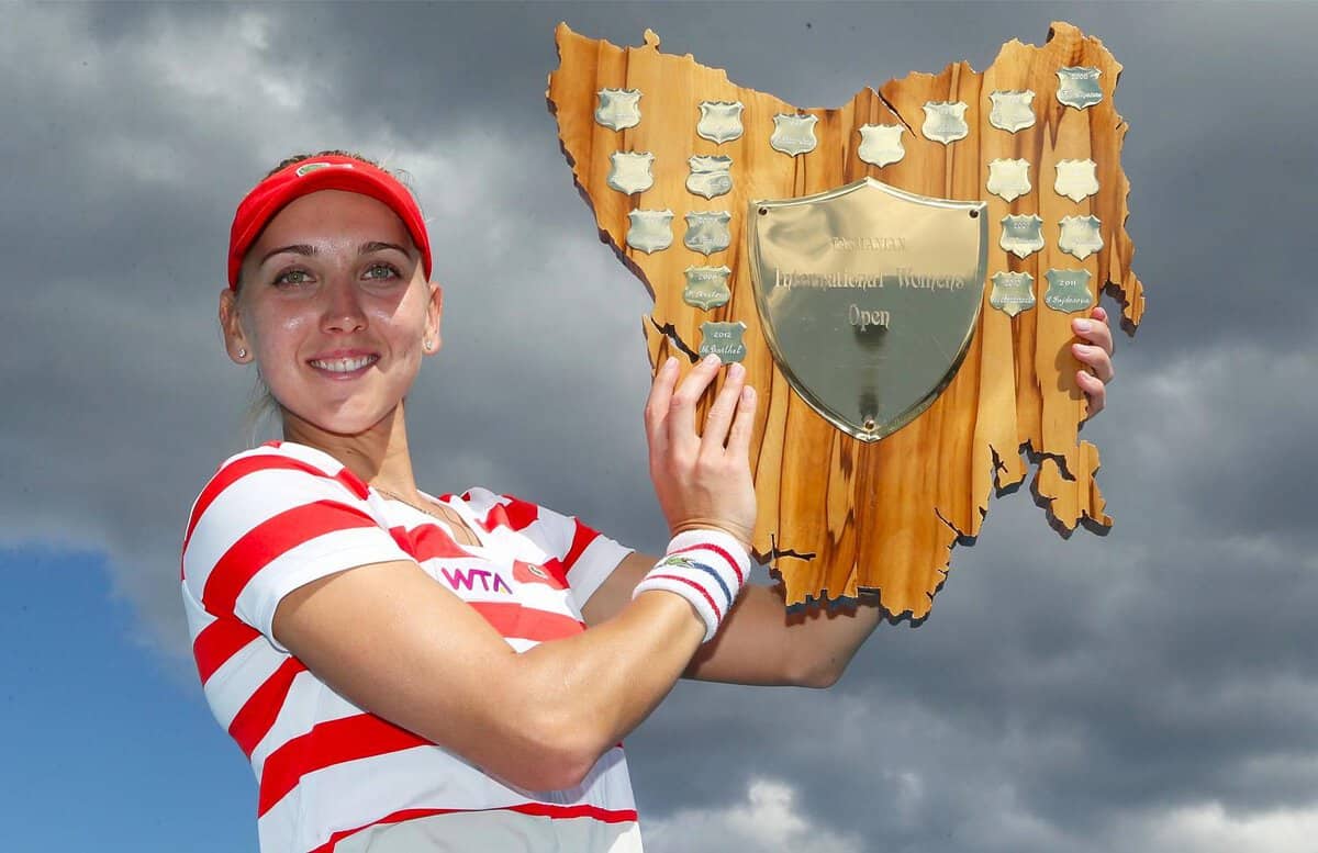 Vesnina, la settima volta è quella buona