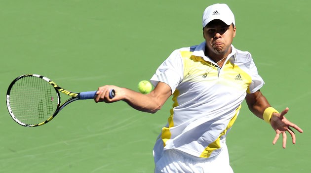 Tsonga, un diritto con le bollicine