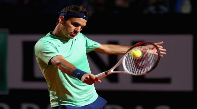Federer soffre, ma doma Janowicz
