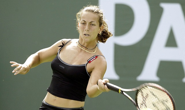 La Spagna riparte da una donna