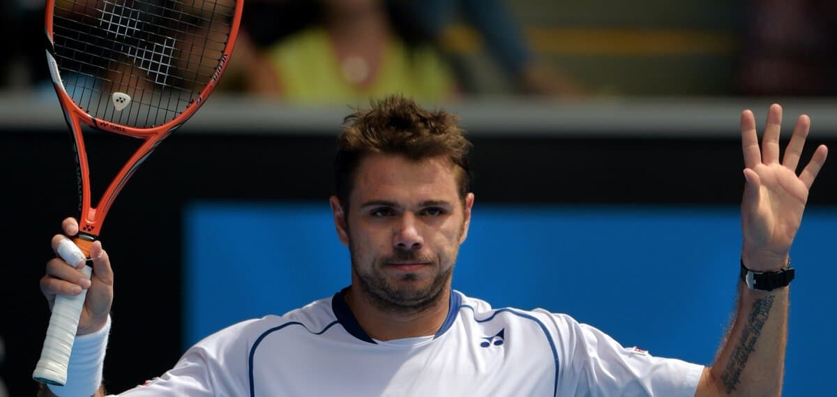Wawrinka, Serena e Cibulkova ai quarti con fatica