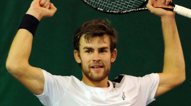 Grigelis trionfa a Sondrio