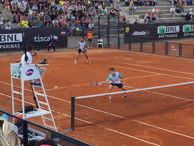 Donati e Napolitano sovrastano i giganti