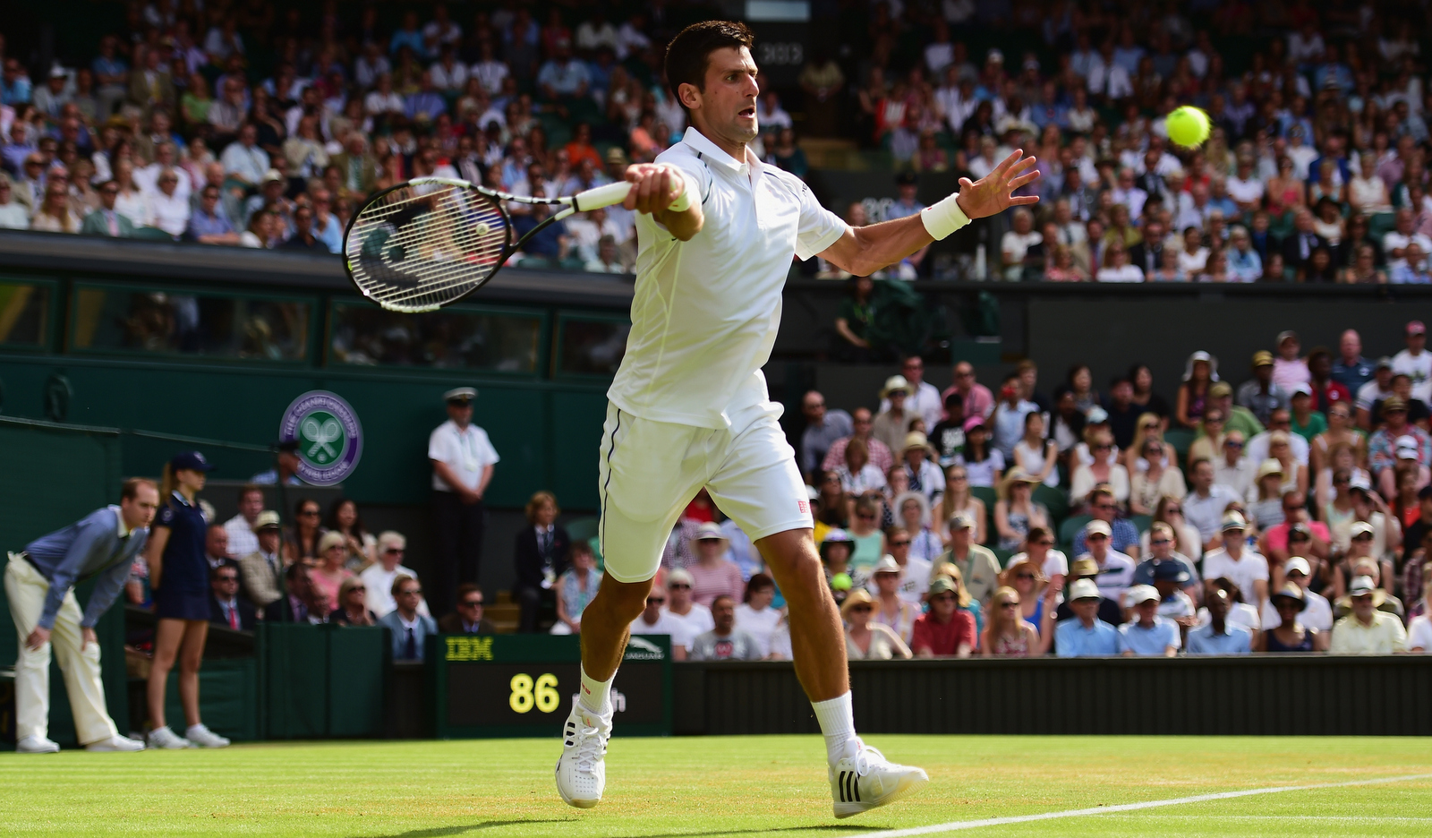 Djokovic facile, rischia Serena, show Kyrgios