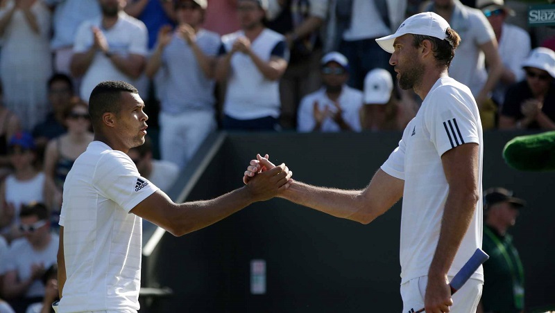 Karlovic vince ma la volèe è irregolare
