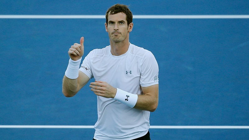 Murray non fa in tempo a spaventarsi