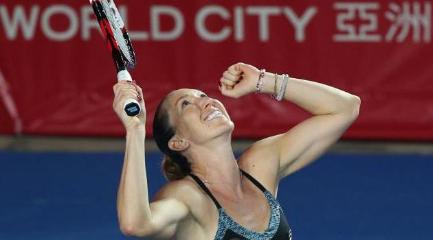 Jankovic conquista Hong Kong