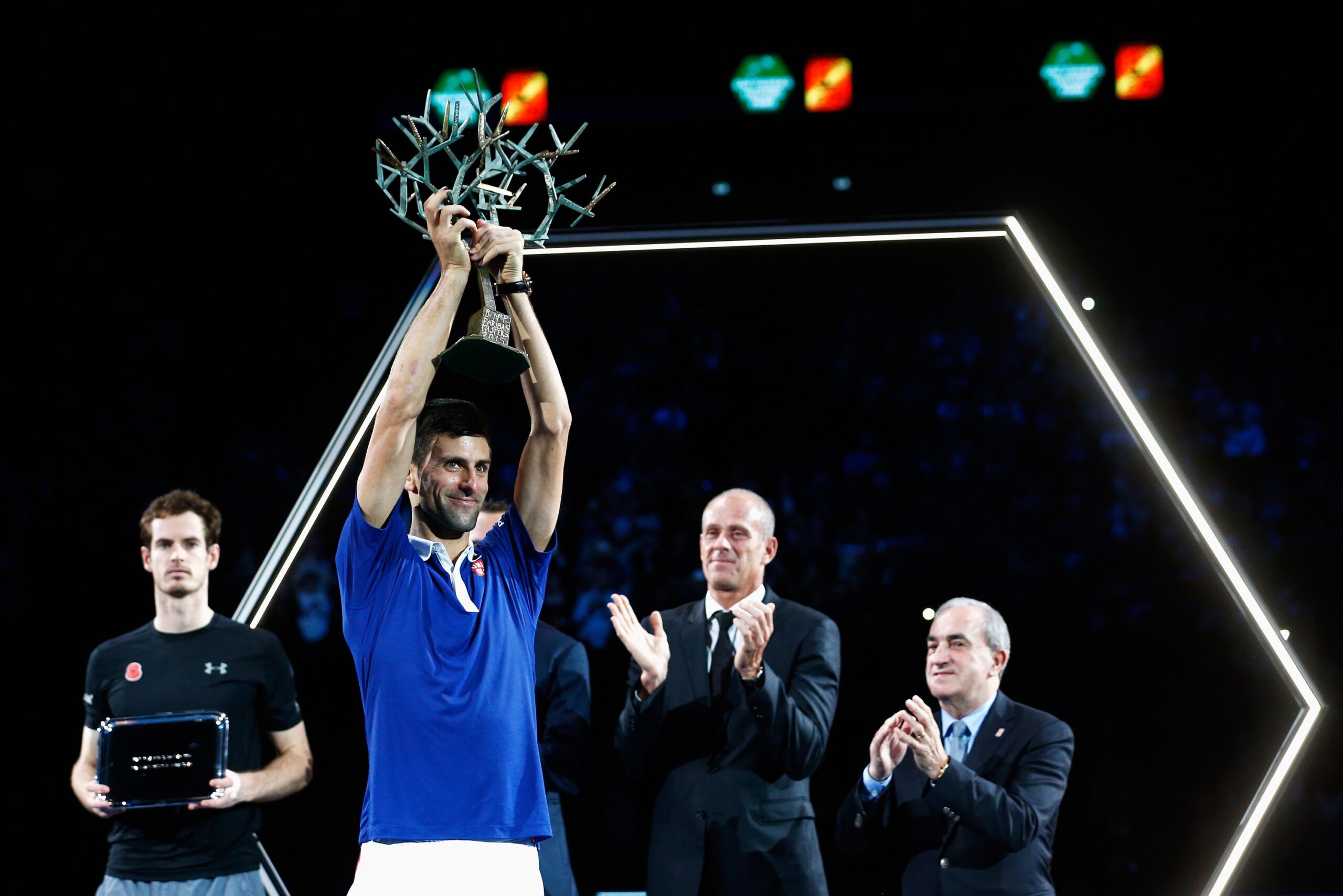 Djokovic, il cannibale, si mangia anche Parigi Bercy