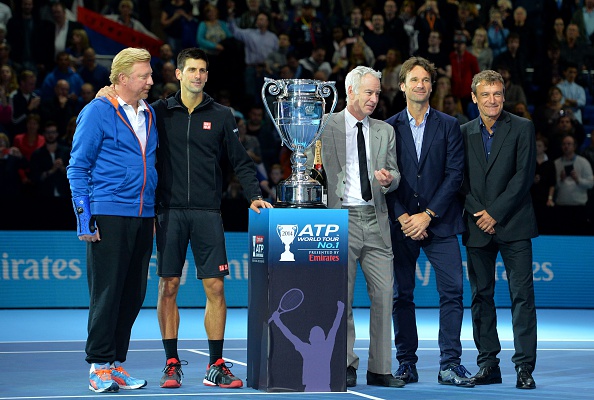 Federer e Connors fanno impallidire Djokovic