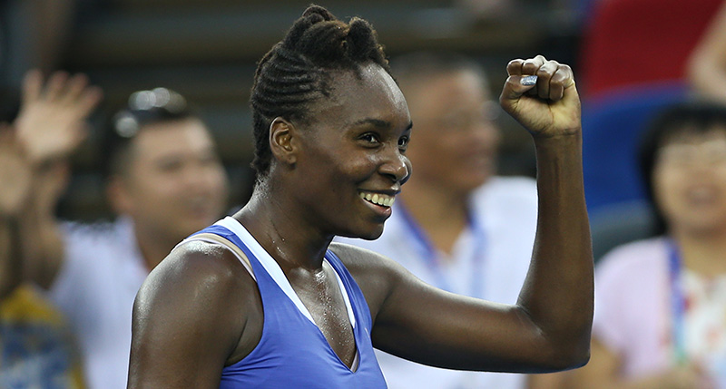 Roberta sbatte contro  Venus Top-10