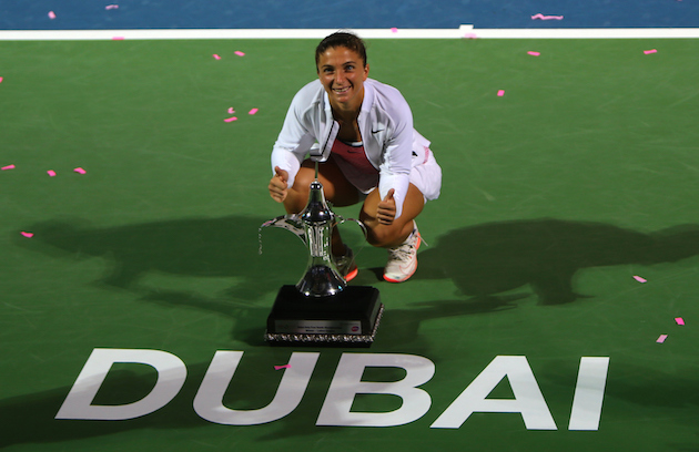 Spettacolo a Dubai, Errani trionfa