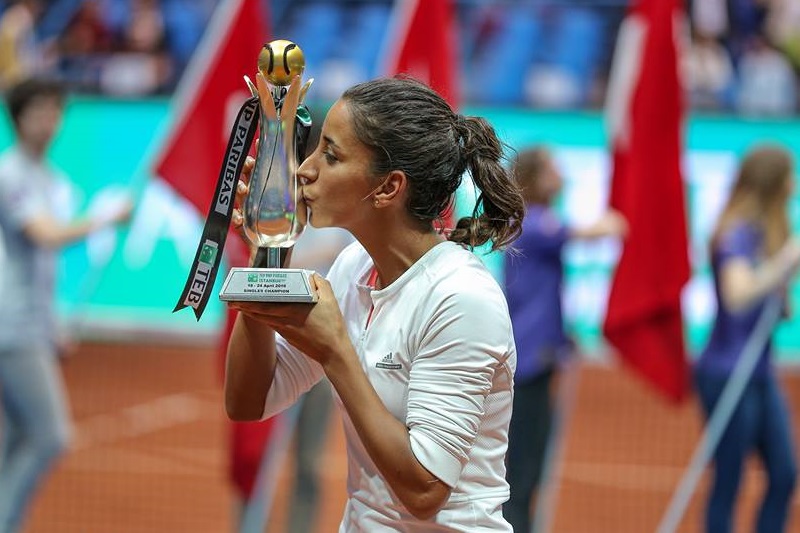 La favola di Cagla Buyukakcay: a Istanbul vince una turca!
