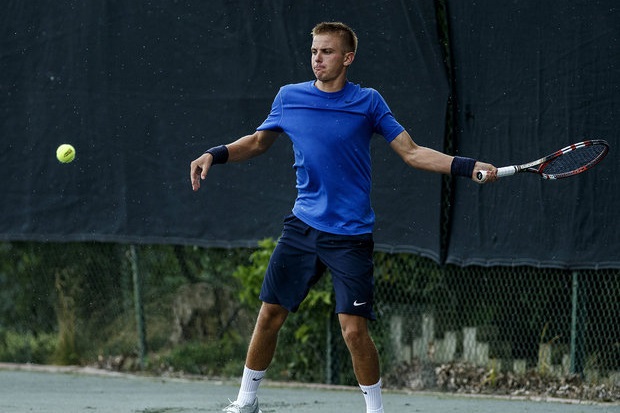 Un giorno Collin decise di tirare dritto…