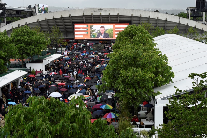 Parigi Olimpica, Roland Garros troppo piccolo