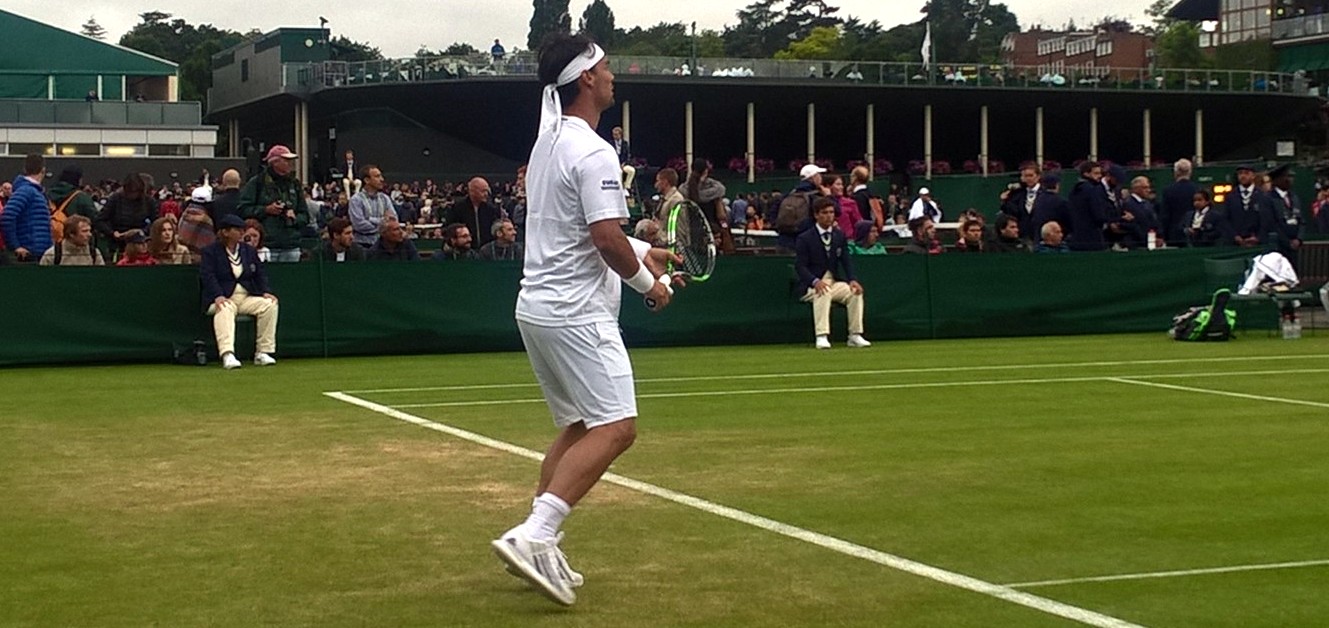 Fognini in vantaggio, Knapp ko, ma vince ancora la pioggia