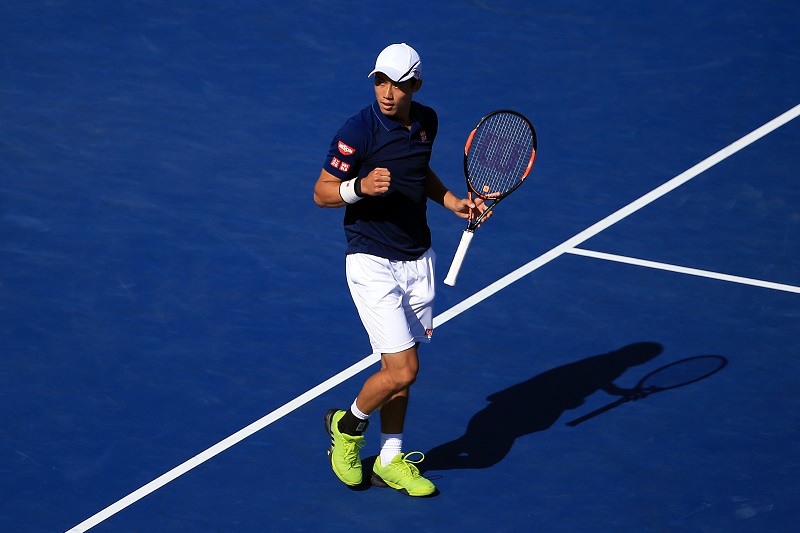 Wawrinka butta via, Nishikori ne approfitta