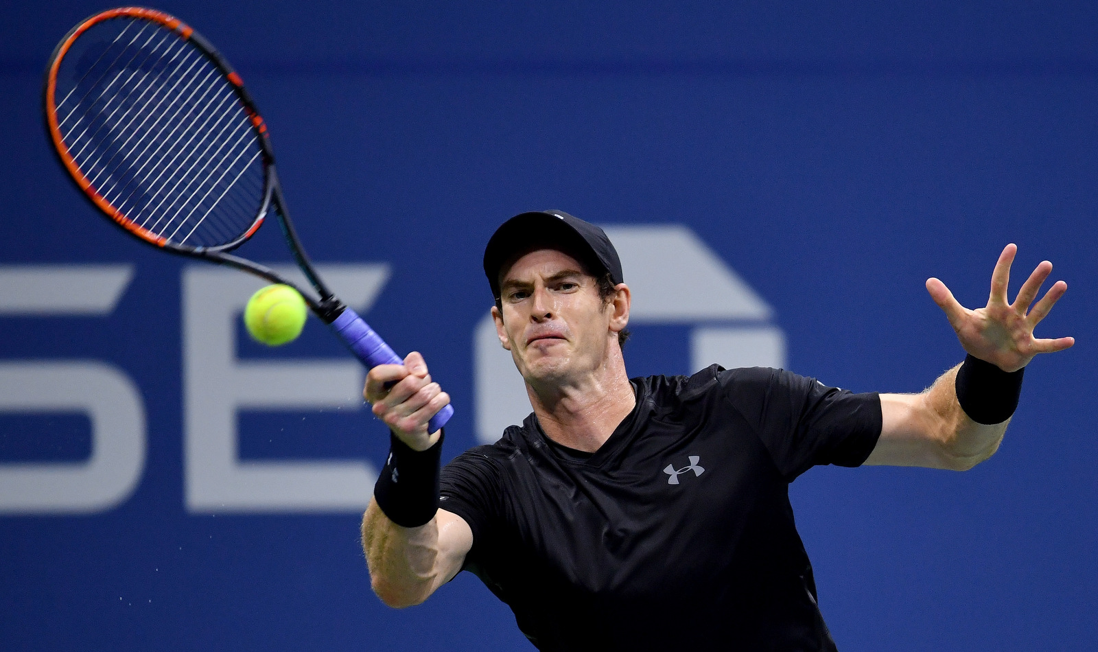 Murray travolge Dimitrov