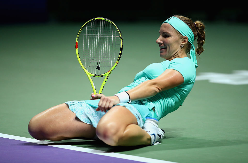 Kuznetsova show, batte Pliskova e vola in semifinale