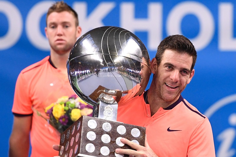 Ehi Delpo, che bello rivederti con un trofeo!