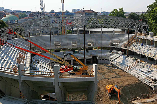 PalaLido in alto mare. Il Masters under 21 passa già al Forum?