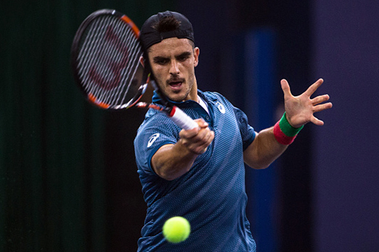 Jasmine saluta, Tommy fa un altro passo avanti