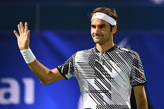 Federer torna e fa in fretta: gli bastano 54 minuti