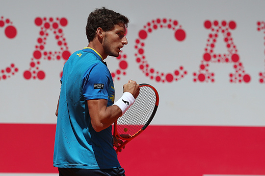 Carreno Busta piega Ferrer e trova Muller