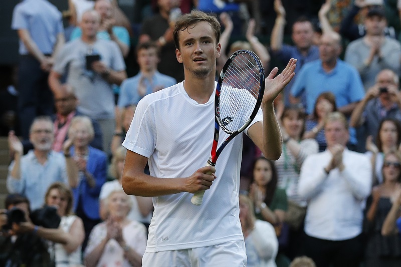 L’orso di Russia ha baciato l’erba di Wimbledon