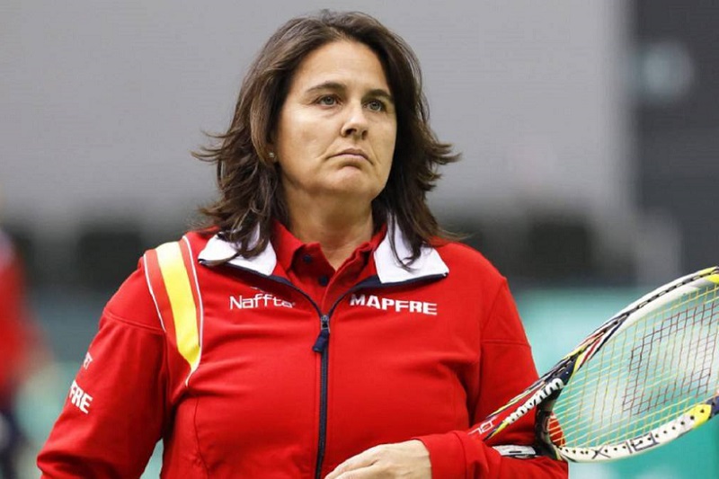 La Federtennis spagnola caccia Conchita Martinez