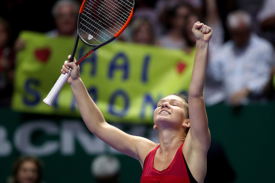 Simona risponde alle colleghe: esordio da n.1