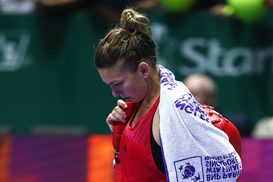 Disastro Halep, perde e saluta Singapore