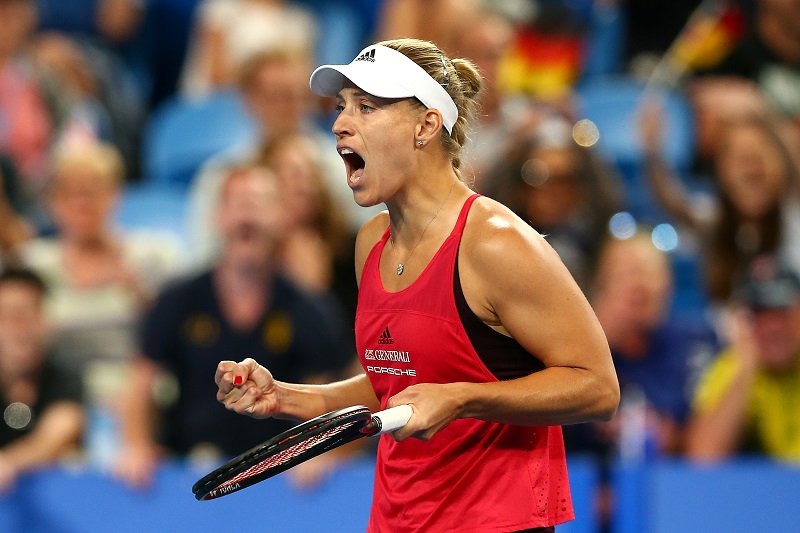 La Kerber ricostruisce il muro di gomma