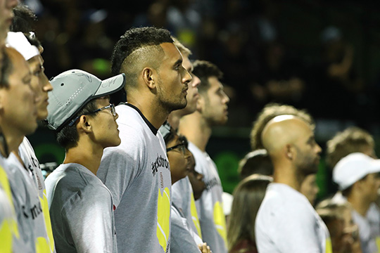 Cuore d’oro Kyrgios a fari spenti