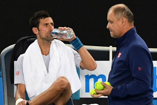 Djokovic torna alle origini? Si allena con Vajda